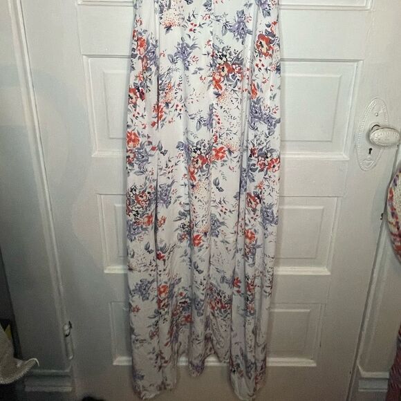 NWTs Collective Concepts Floral Maxi Dress - Picture 10 of 15